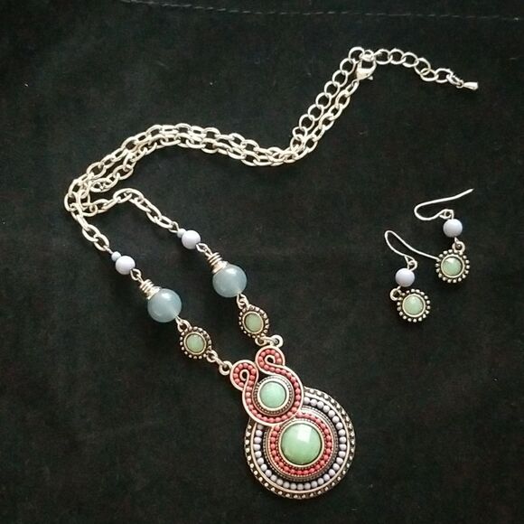 Fashionable Womens Blue Green and Silver Necklace and Earrings Set  J2-0211D - Picture 1 of 4